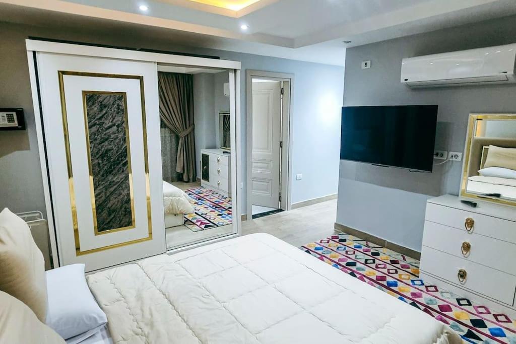 Luxury Vip Apartment Cairo Exterior photo